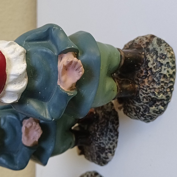 4 Garden Gnomes | Miniature Statues | 6 in height - Picture 5 of 6